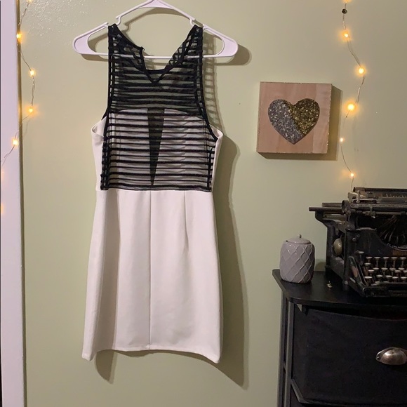 Forever 21 Black & White Mini Dress - Picture 2 of 5